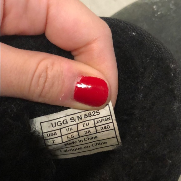 UGGs - Picture 4 of 4